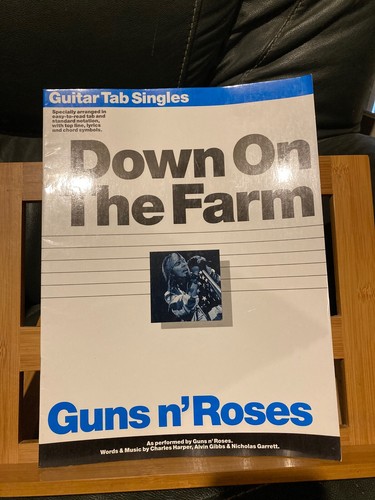Gun roses down - on, farm