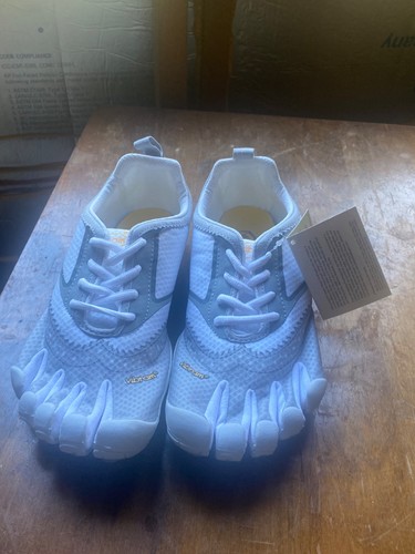 Vibram fivetoed shoes - fivetoed,