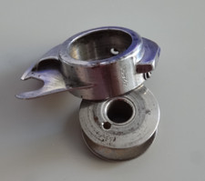 Boîtier Canette 32590 + Canette d'origine Machines à coudre Singer