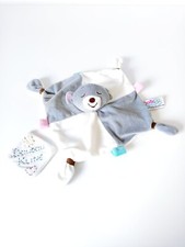 Doudou Plat/Mouchoir Ours Carré Gris Blanc Rose Bleu Nez Marron MGM Dodo D'amour