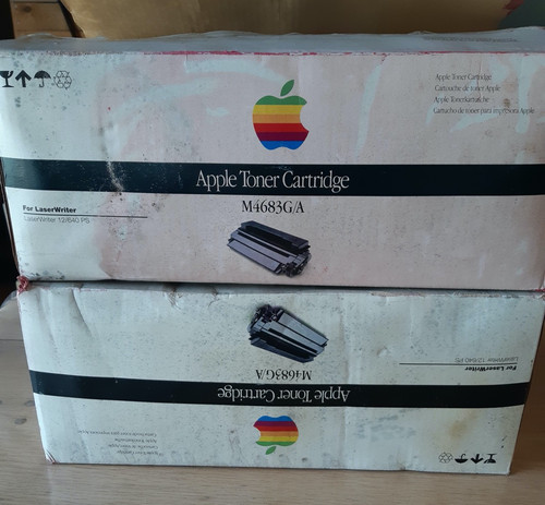 Apple toner cartridge - apple,