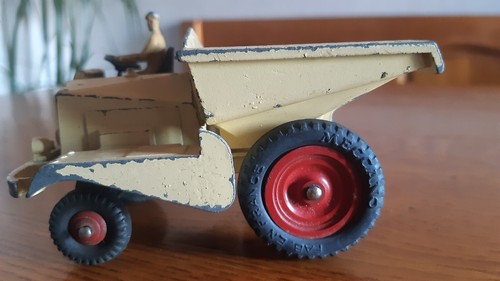 Dinky toys supertoys - dinky, toys. 