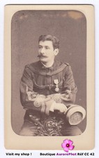 MILITAIRE OFFICIER MÉDAILLÉ