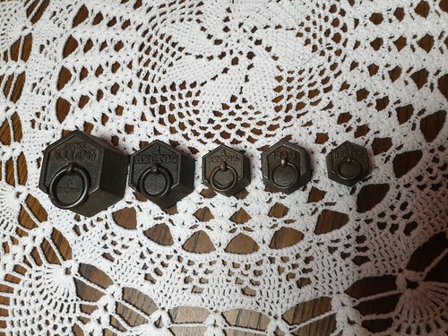 Lot ancien poids hexagonal - poids,