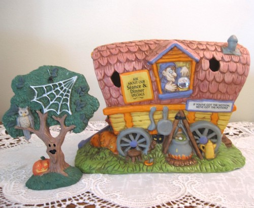 Vtg creepy hollow midwest - creepy,