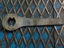 OUTILS DEPOSE PIGNON MOTOBECANE PEUGEOT TERROT...