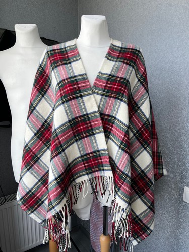 Maje poncho - poncho,