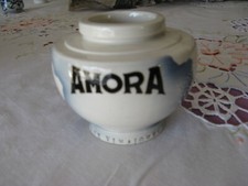 Pot à moutarde forte aux