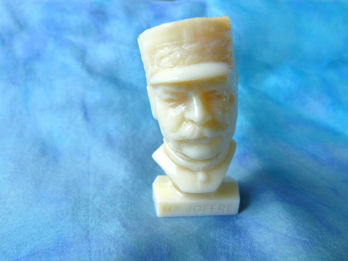 Figurine publicitaire total - figurine,
