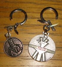 2 Porte clé  ATAL et STAFOR mobilier industriel bureau armoire métal dont Augis