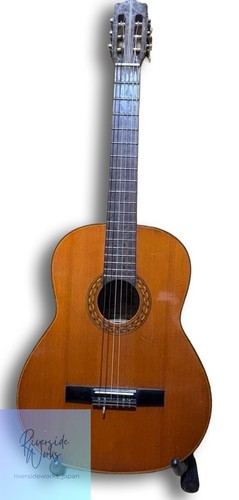 Guitare classique acoustique