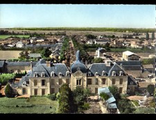 ANGLIERS (86) VILLAS & CHATEAU