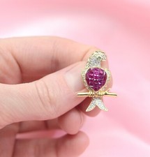 14K or Jaune Broche W/