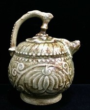 6,6" chinois Yaozhou four porcelaine fleur motif tête de bête vin théière