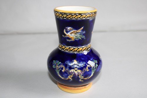 Petit vase miniature - , en