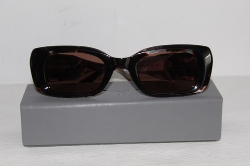Neuf lunettes de soleil - :,