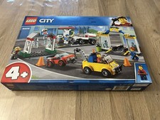 LEGO CITY 60232 - Le garage central - camion citerne dépanneuse NEUF