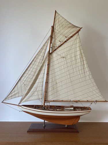 Ancien voilier bassin - de,