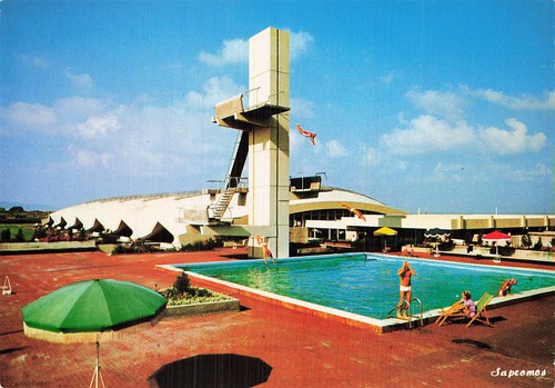 Deauville piscine le - la,