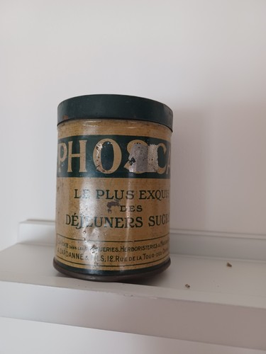 Boîte métallique ancienne - boîte,