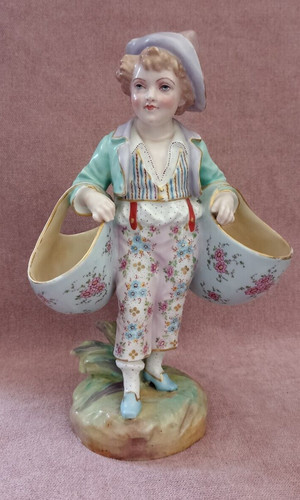 Jolie figurine personnage - figurine,