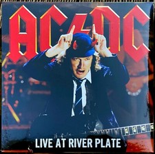 33t AC/DC - Live At River
