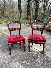 2 chaises Napoléon III en acajou en état correct.