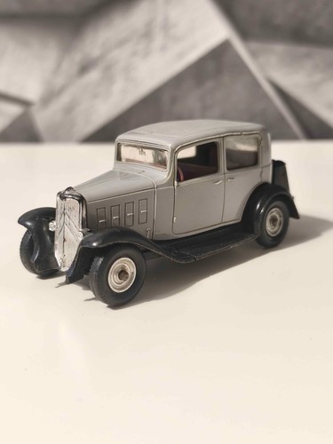 Voiture miniature norev - n, 35