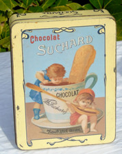 Ancienne boîte en tôle