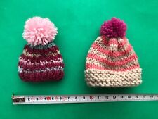 2 Bonnets BARBIE SKI neige . Tricot Vintage