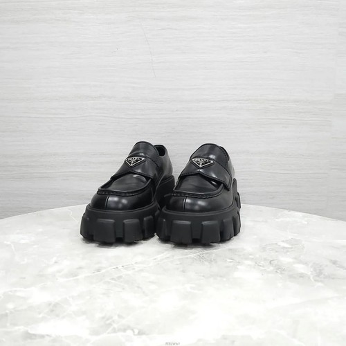 Prada mocassins cuir - prada,