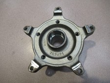 Support disque frein arrière (Peugeot - Satelis Rs 400 )