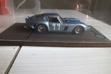 AMR "REMEMBER" 1/43: FERRARI