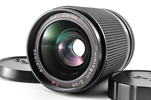 Neuf objectif large contax - large,
