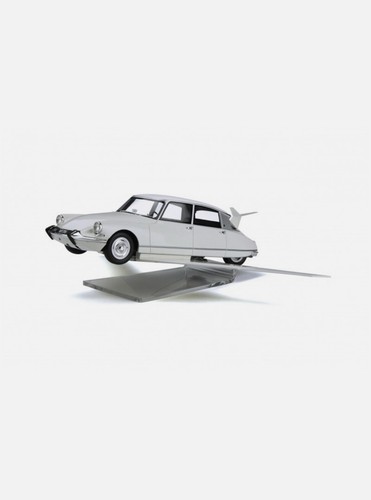 Citroën fantomas 1965 - 1/18, ds