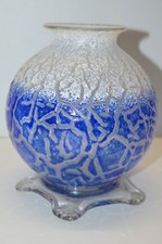 -ANCIEN VASE BOULE VERRE