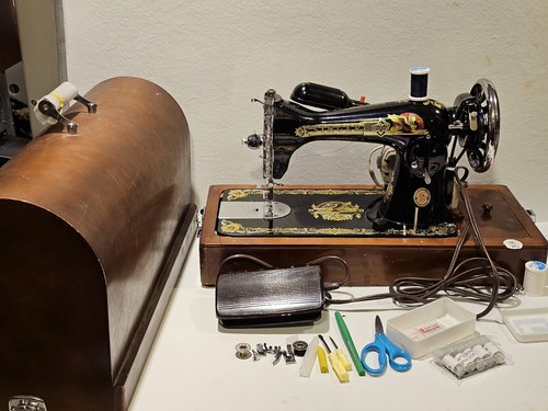 1973 singer sphinx treadle - 1973,