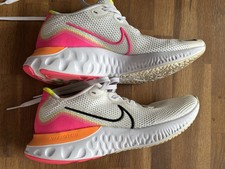 Baskets Nike Femme 39 Peu portées Comme Neuves