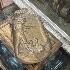 ancien petit plateau en bronze