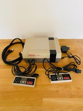Console Nintendo NES - Version Européenne - 2 manettes - Complète - Testée