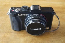 Appareil photo numérique compact Panasonic LUMIX LX5 noir 10 mégapixels...