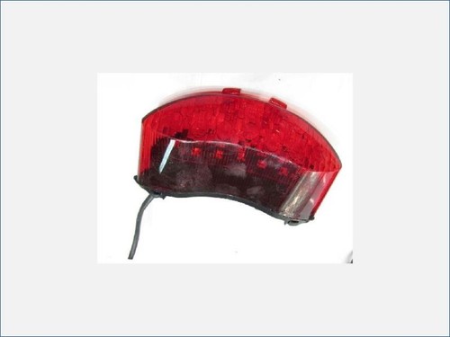 Feu arriere triumph street - triumph,