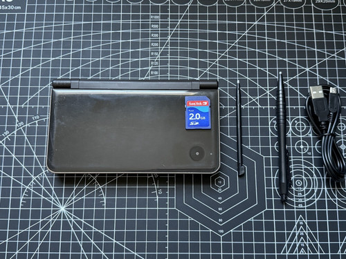 Nintendo dsi bronze 2gb - xl,