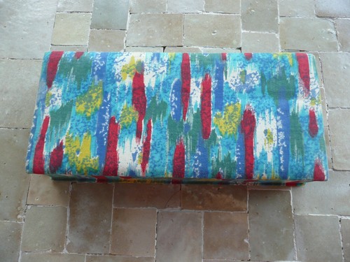 Boite ancienne tissu - en,