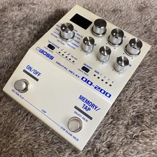BOSS DD-200 DIGITAL DELAY 12