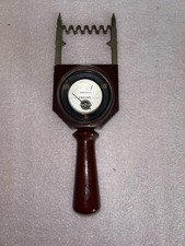 Ancien testeur de batterie en bakélite volt ampères FACOM début 20 ème