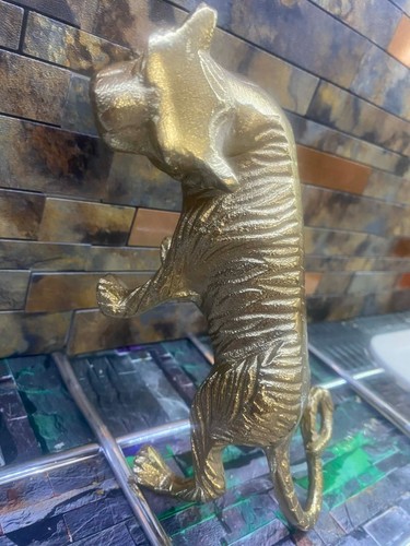 Statue tigre panthère en - /,