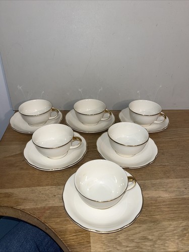 Anciennes tasses café - café, thé