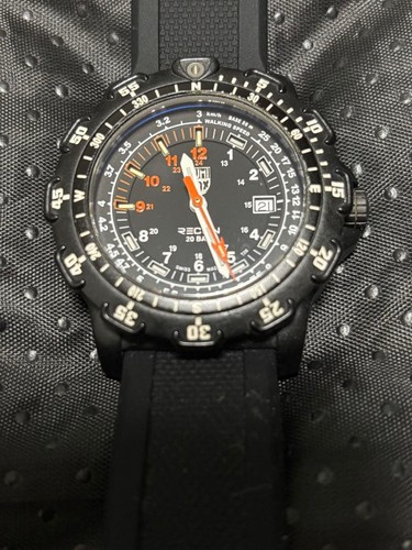 Luminox series8800 recon swiss - recon,