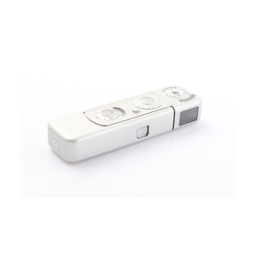 Minox avec - minox, b